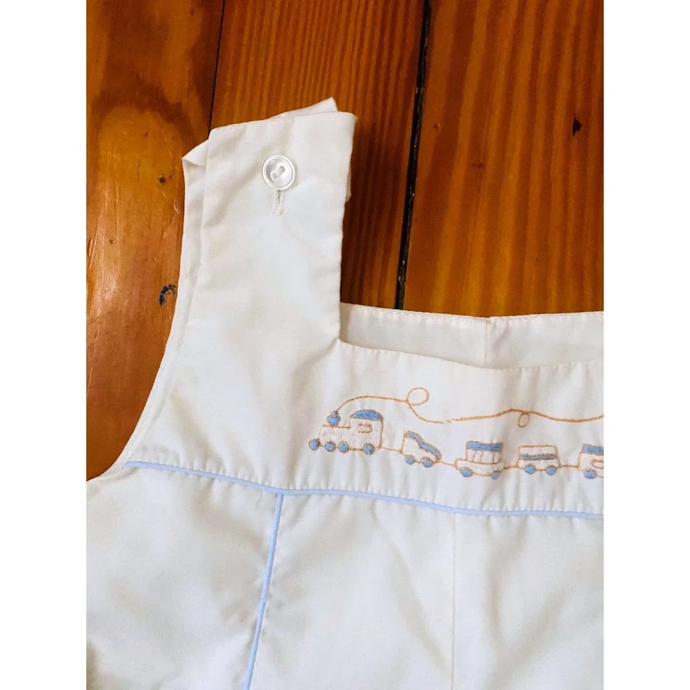 Vintage classic white